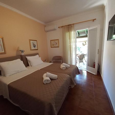 Villa Tina Country Beach Apartments Acharavi  Habitación foto
