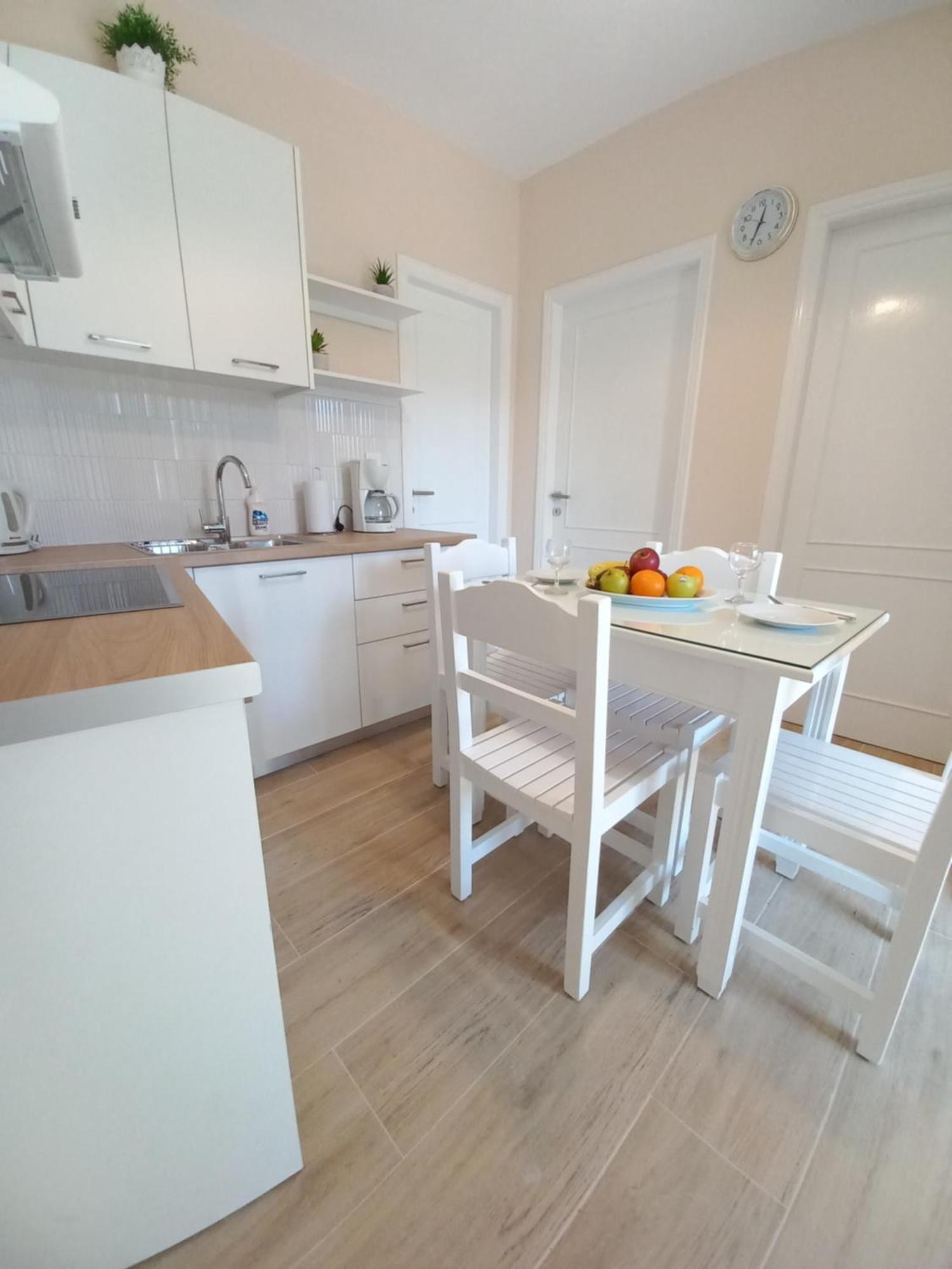 Villa Tina Country Beach Apartments Acharavi  Habitación foto