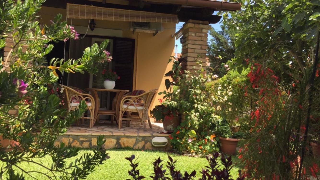 Villa Tina Country Beach Apartments Acharavi  Habitación foto
