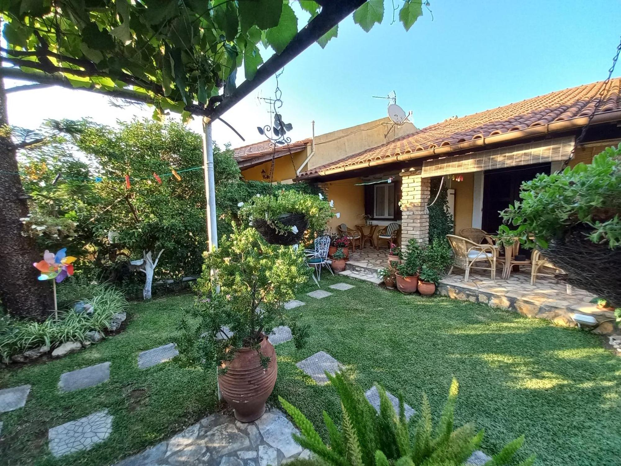 Villa Tina Country Beach Apartments Acharavi  Habitación foto